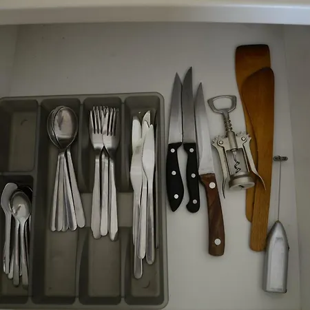 アパート Golden Rainbow サニービーチ