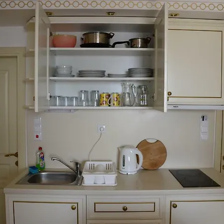 Golden Rainbow Lejlighed